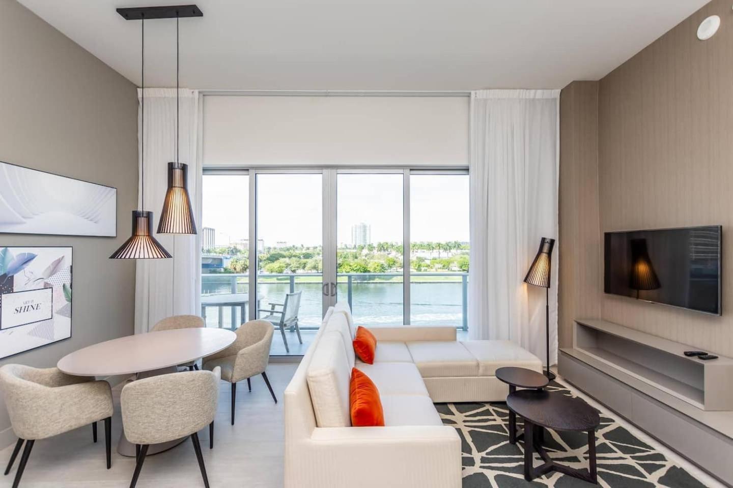 Amazing Apartments At H Beach House Χόλιγουντ Εξωτερικό φωτογραφία