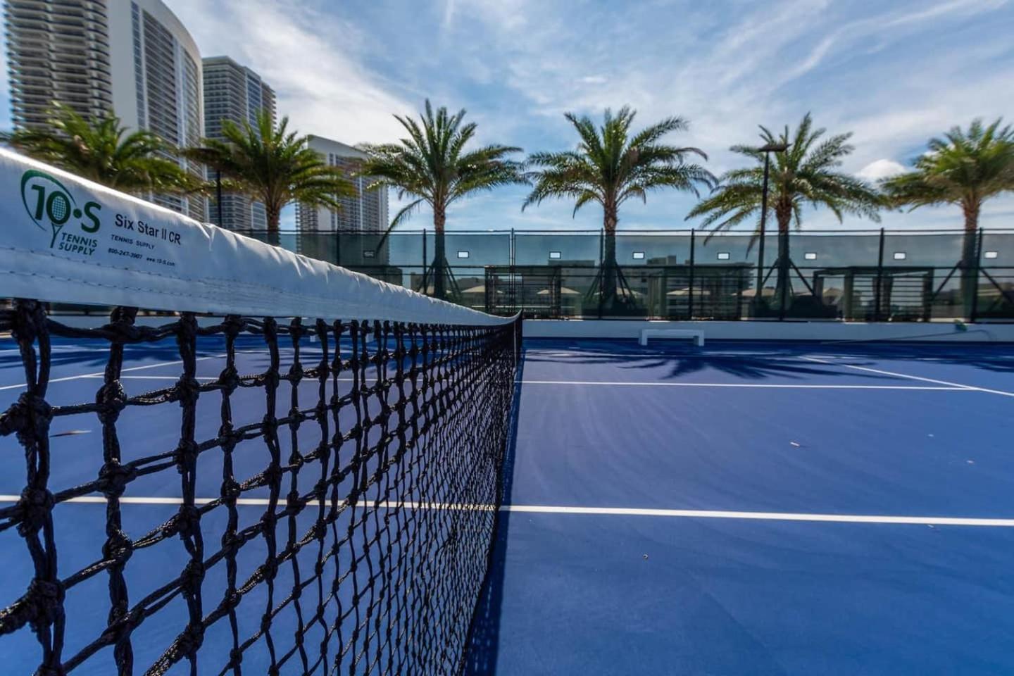 Amazing Apartments At H Beach House Χόλιγουντ Εξωτερικό φωτογραφία