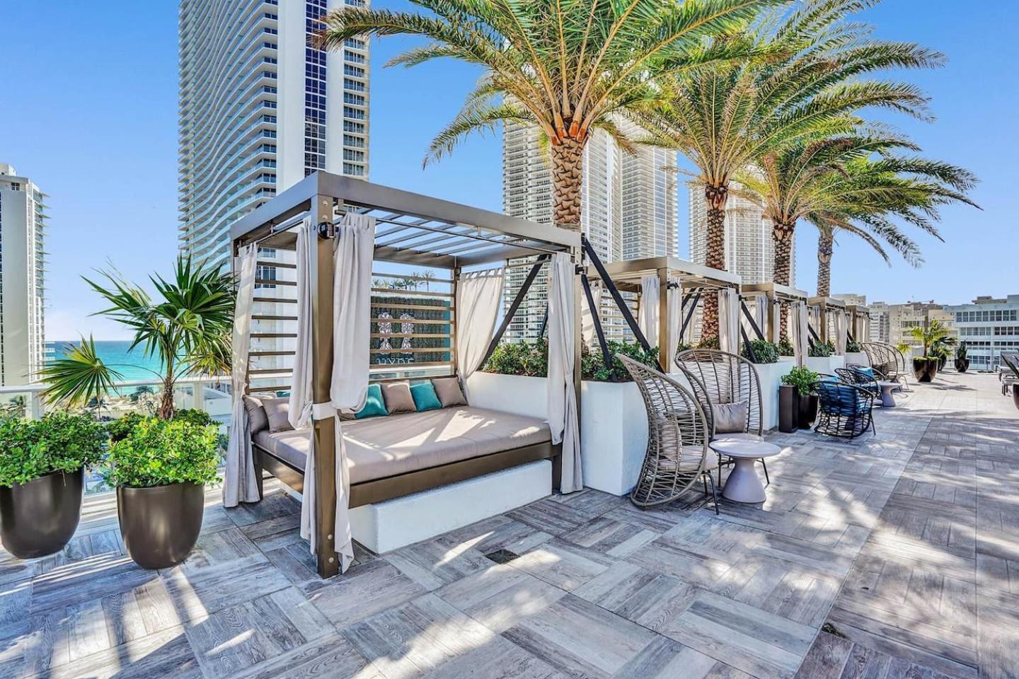 Amazing Apartments At H Beach House Χόλιγουντ Εξωτερικό φωτογραφία