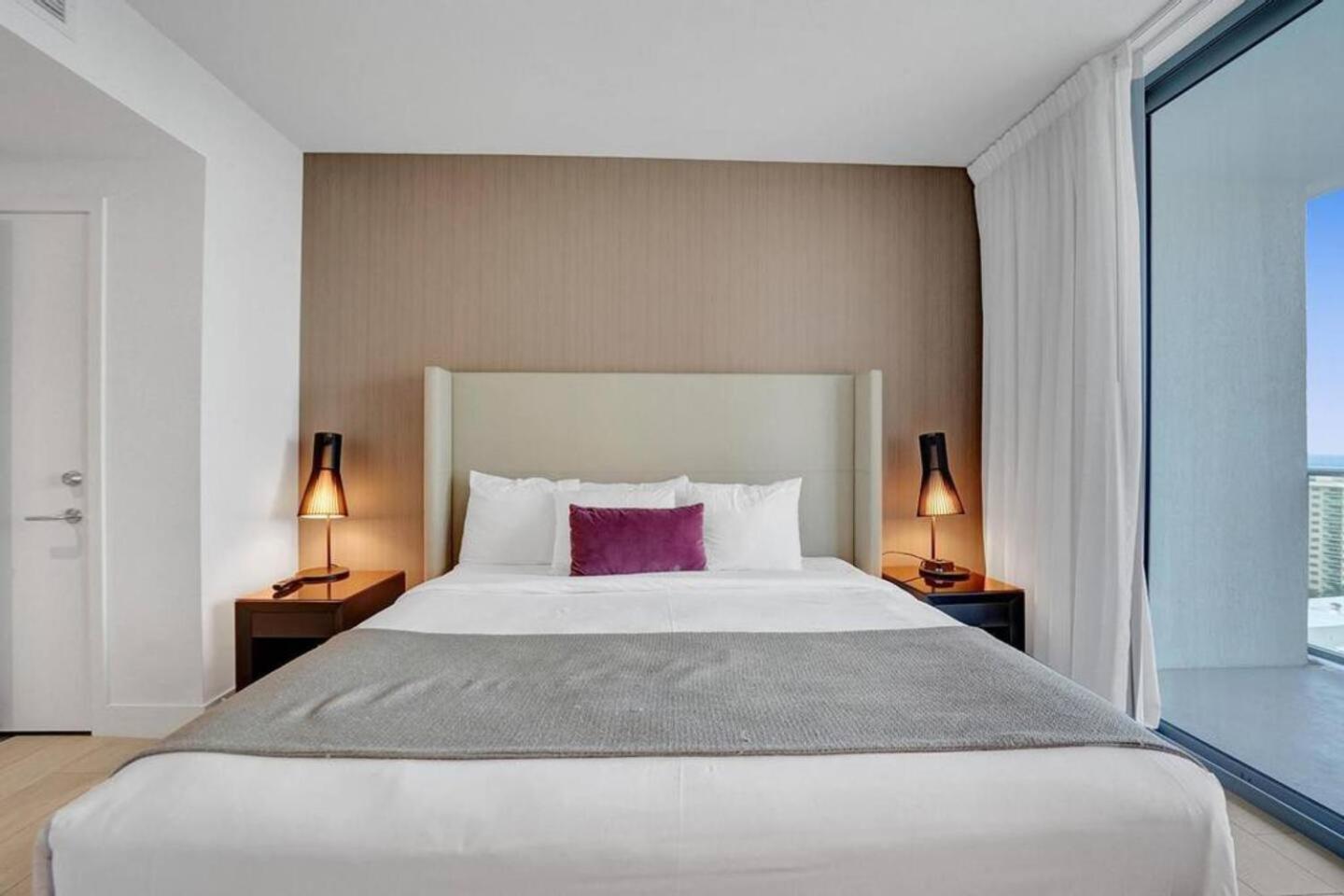 Amazing Apartments At H Beach House Χόλιγουντ Εξωτερικό φωτογραφία